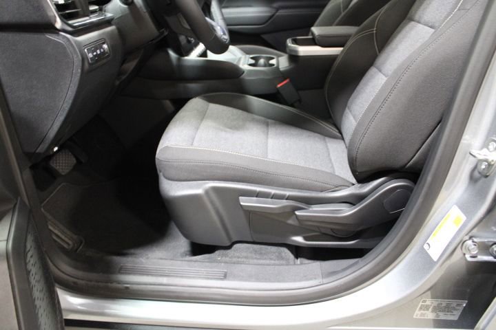 Used 2026 GMC Terrain Elevation w/ Technology Package II image 18