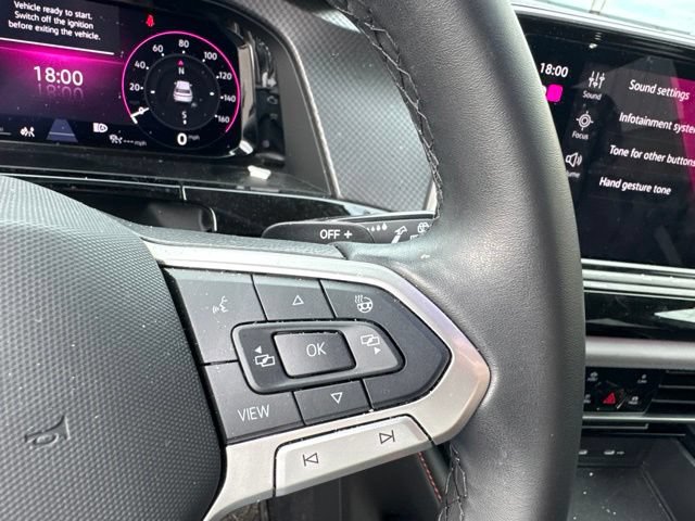 Used 2025 Volkswagen Atlas Peak Edition SE AWD/4WD image 27