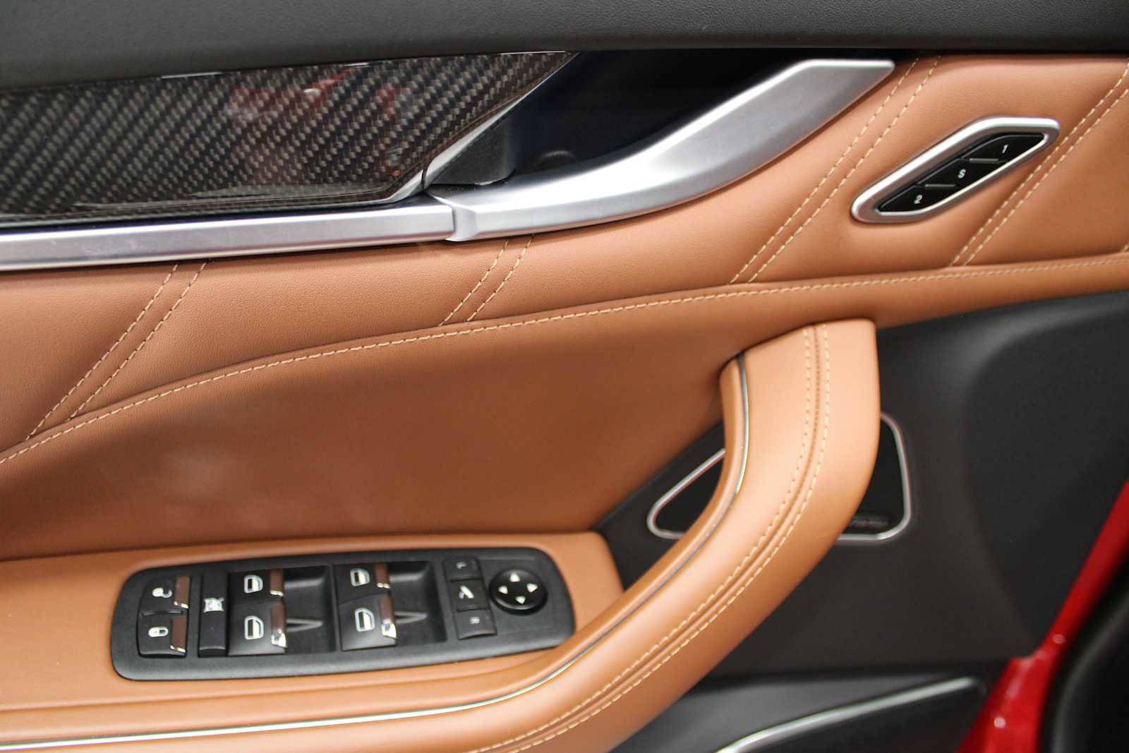 Used 2022 Maserati Levante Modena S image 27