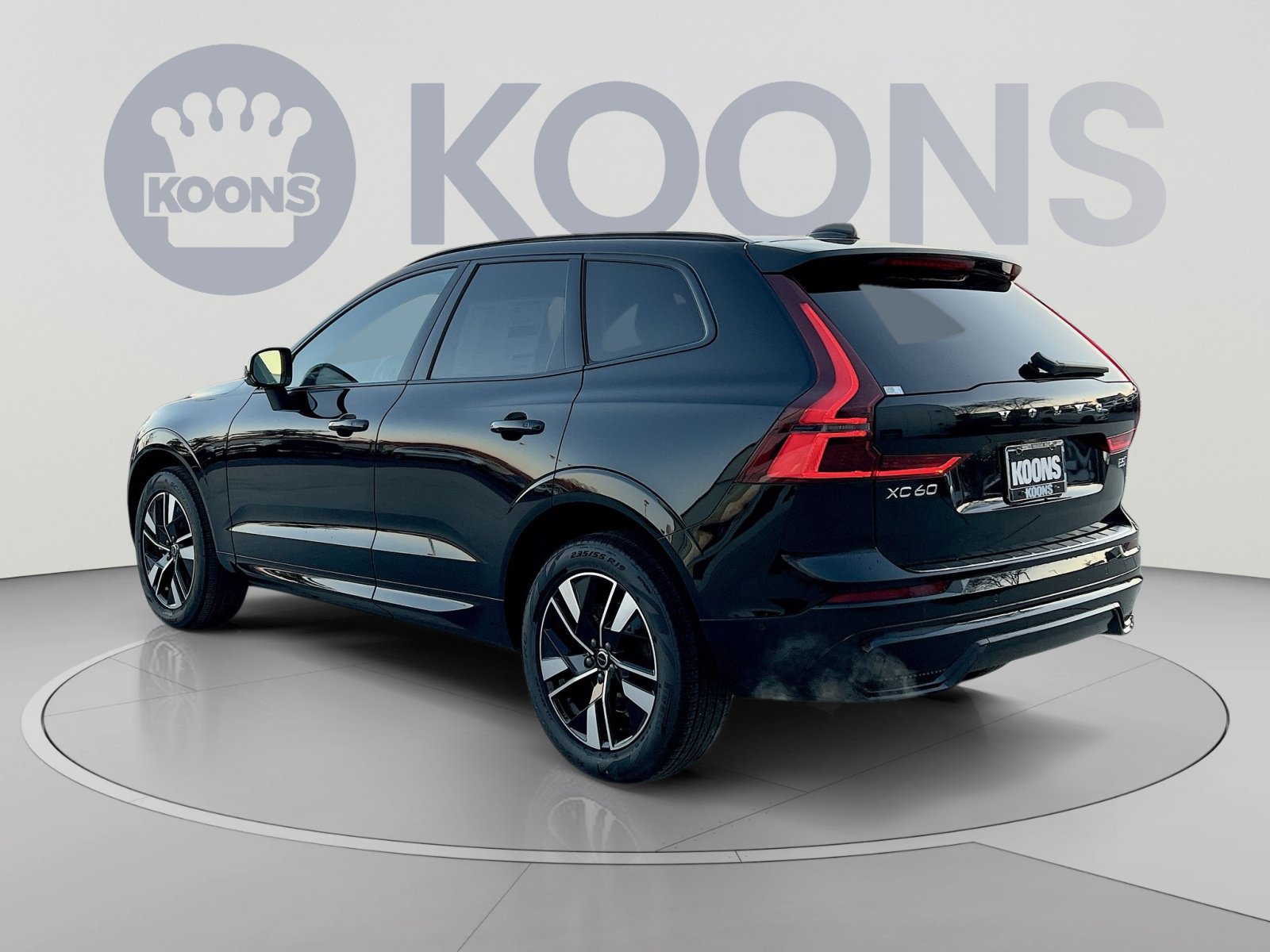 New 2026 Volvo XC60 B5 Plus w/ Protection Package Premier AWD/4WD image 14