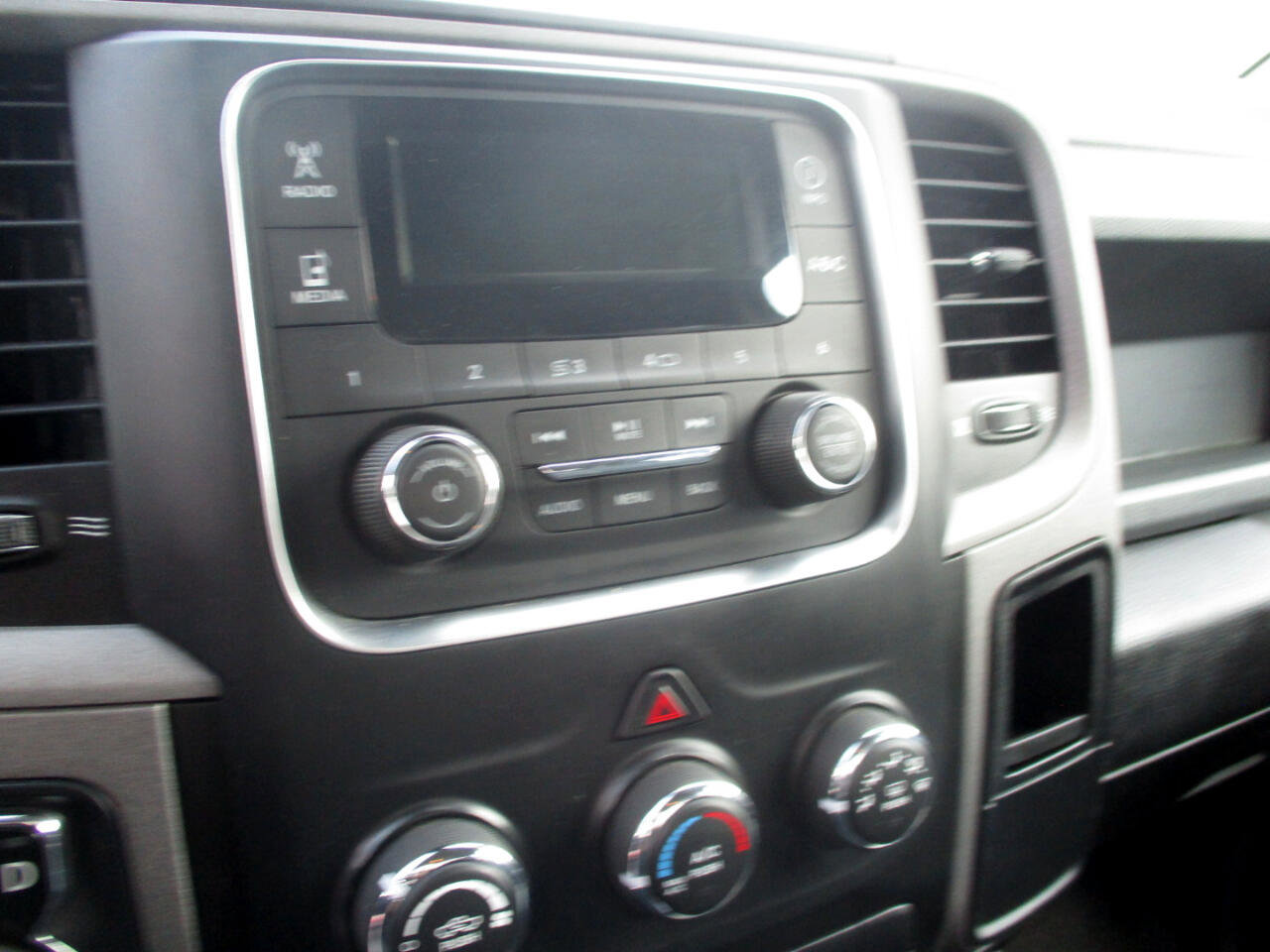 Used 2019 RAM 1500 ST w/ SXT Plus Group image 18