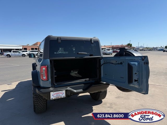 Used 2023 Ford Bronco Badlands image 10