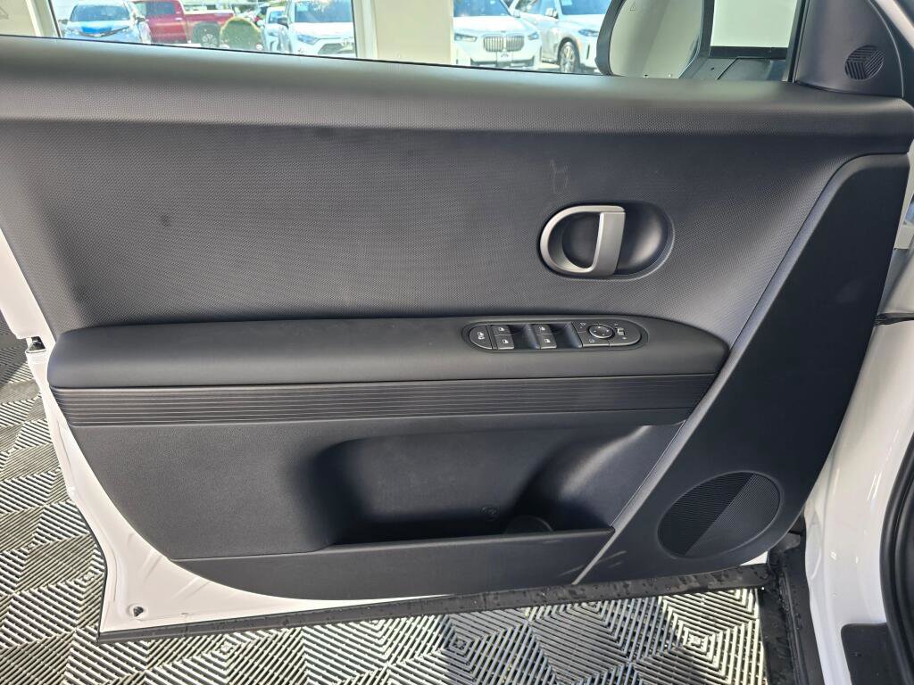 New 2026 Hyundai Ioniq 5 SEL image 34
