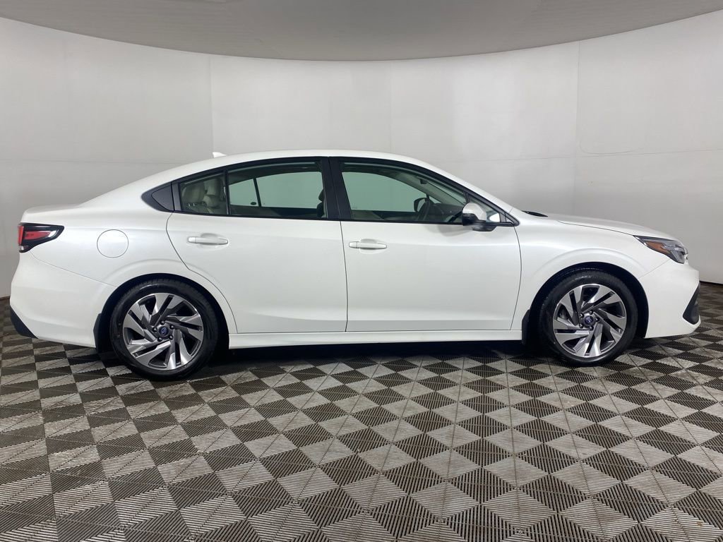 Certified 2025 Subaru Legacy Limited image 5