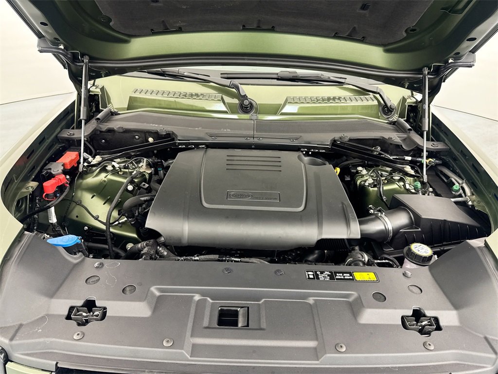 New 2026 Land Rover Defender 110 S image 31
