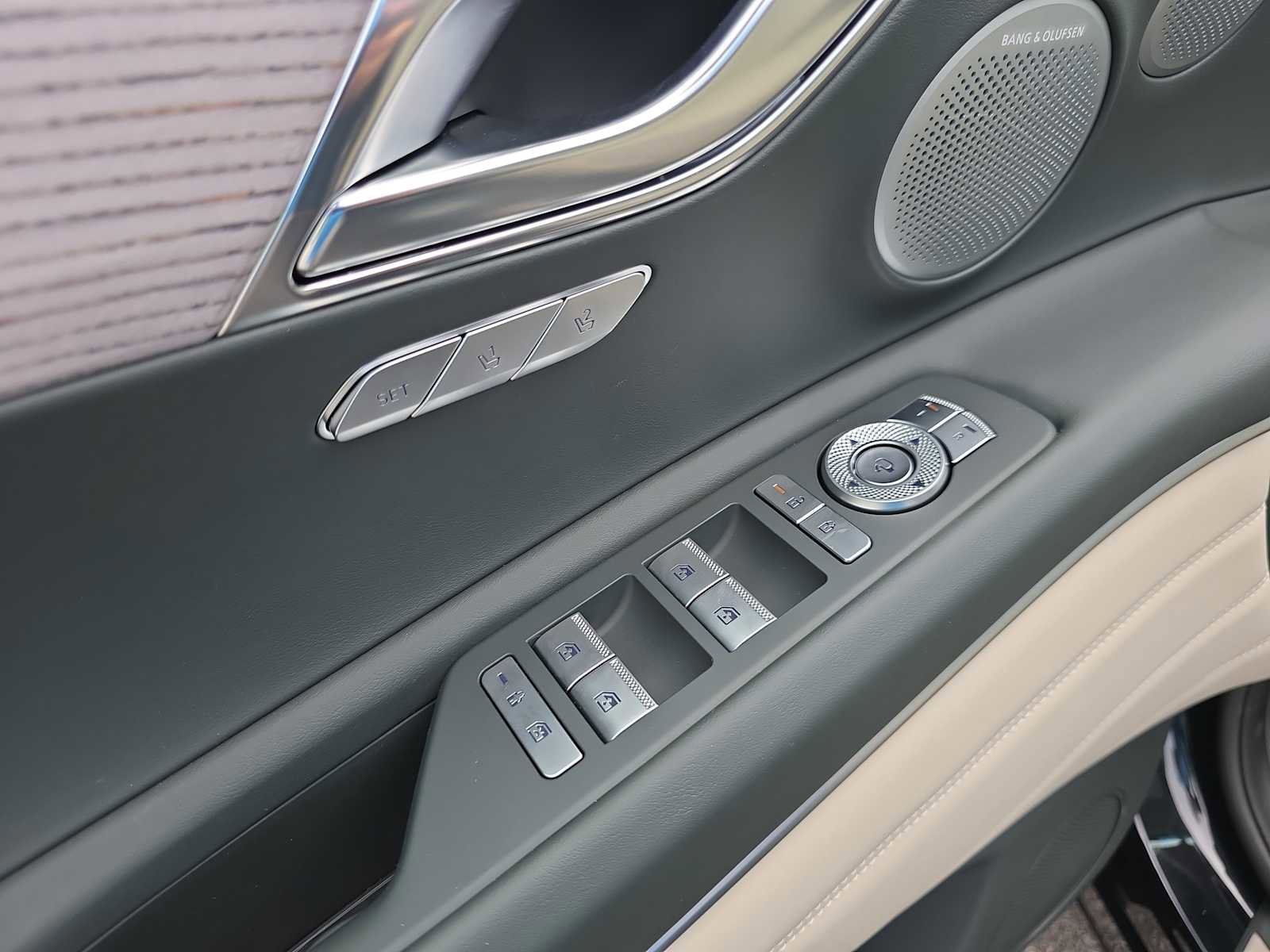 New 2026 Genesis GV80 2.5T Prestige image 16