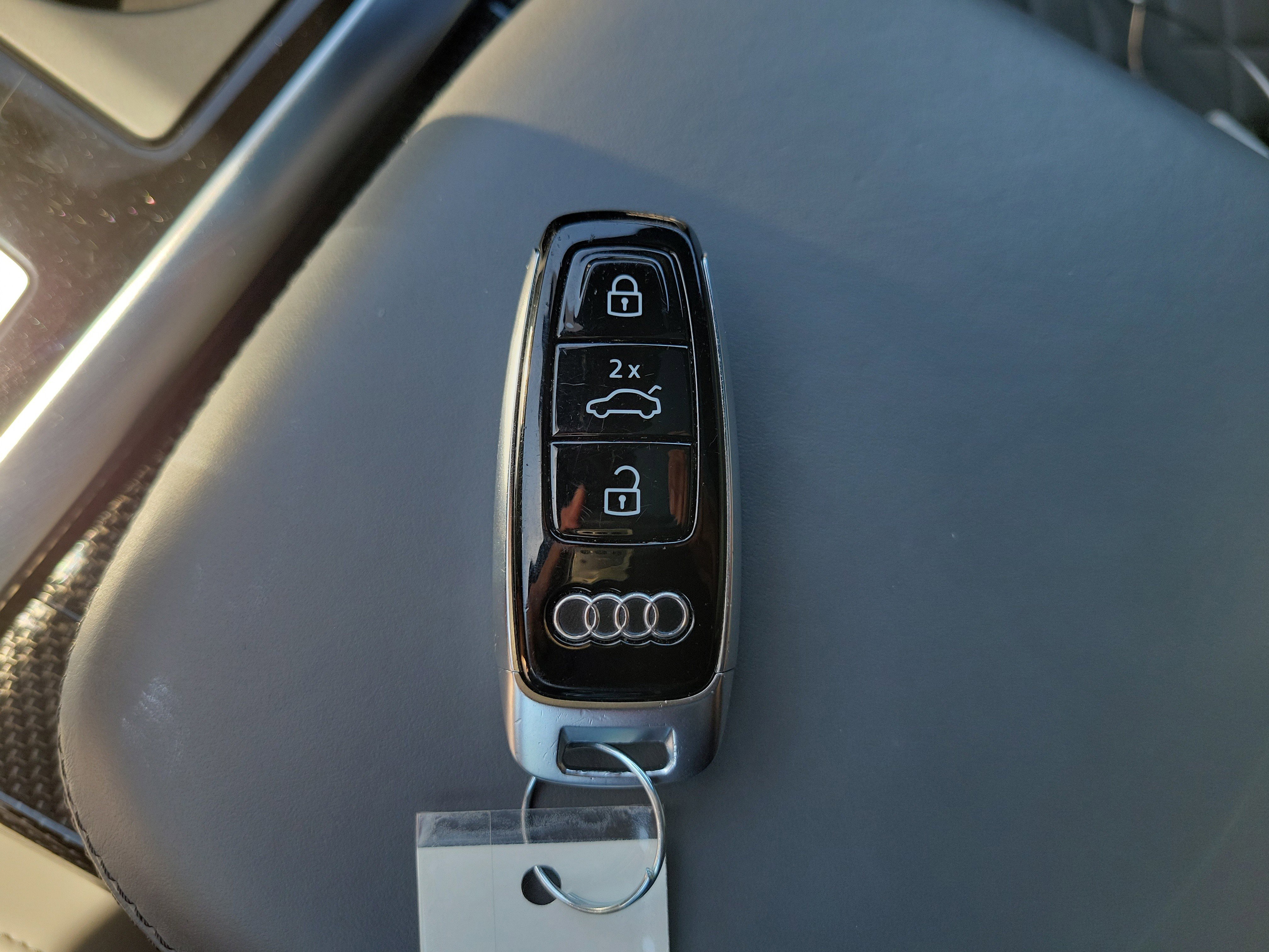 Used 2023 Audi SQ7 Prestige AWD/4WD image 30