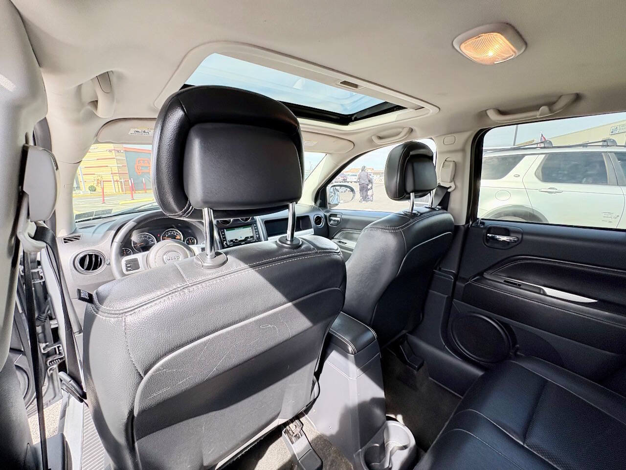 Used 2016 Jeep Compass High Altitude AWD/4WD image 20