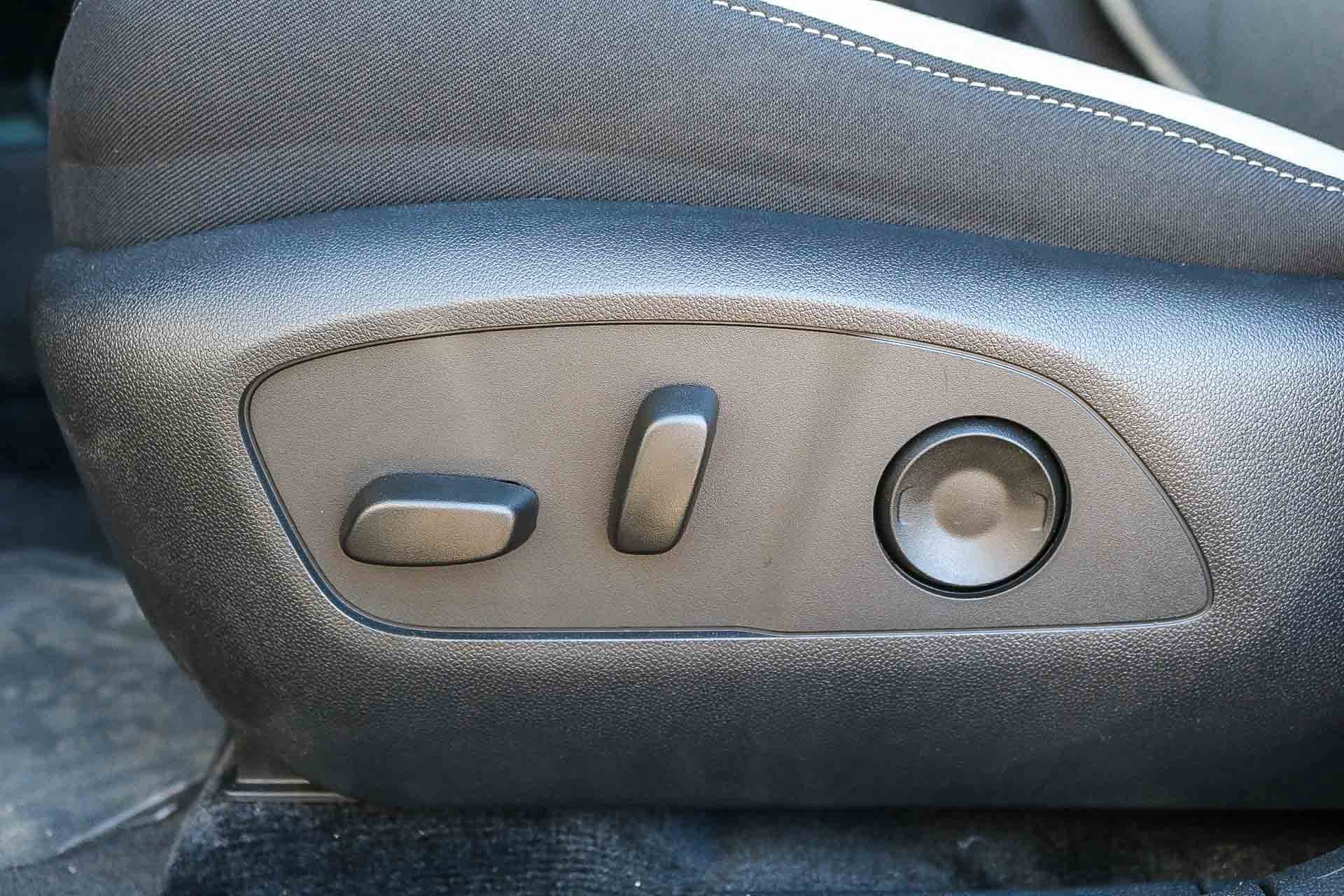 New 2025 Honda Prologue EX image 23