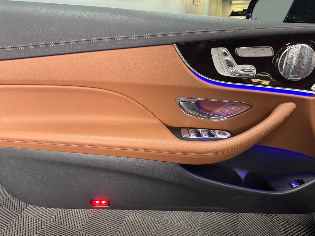 Used 2018 Mercedes-Benz E 400 E 400 image 41