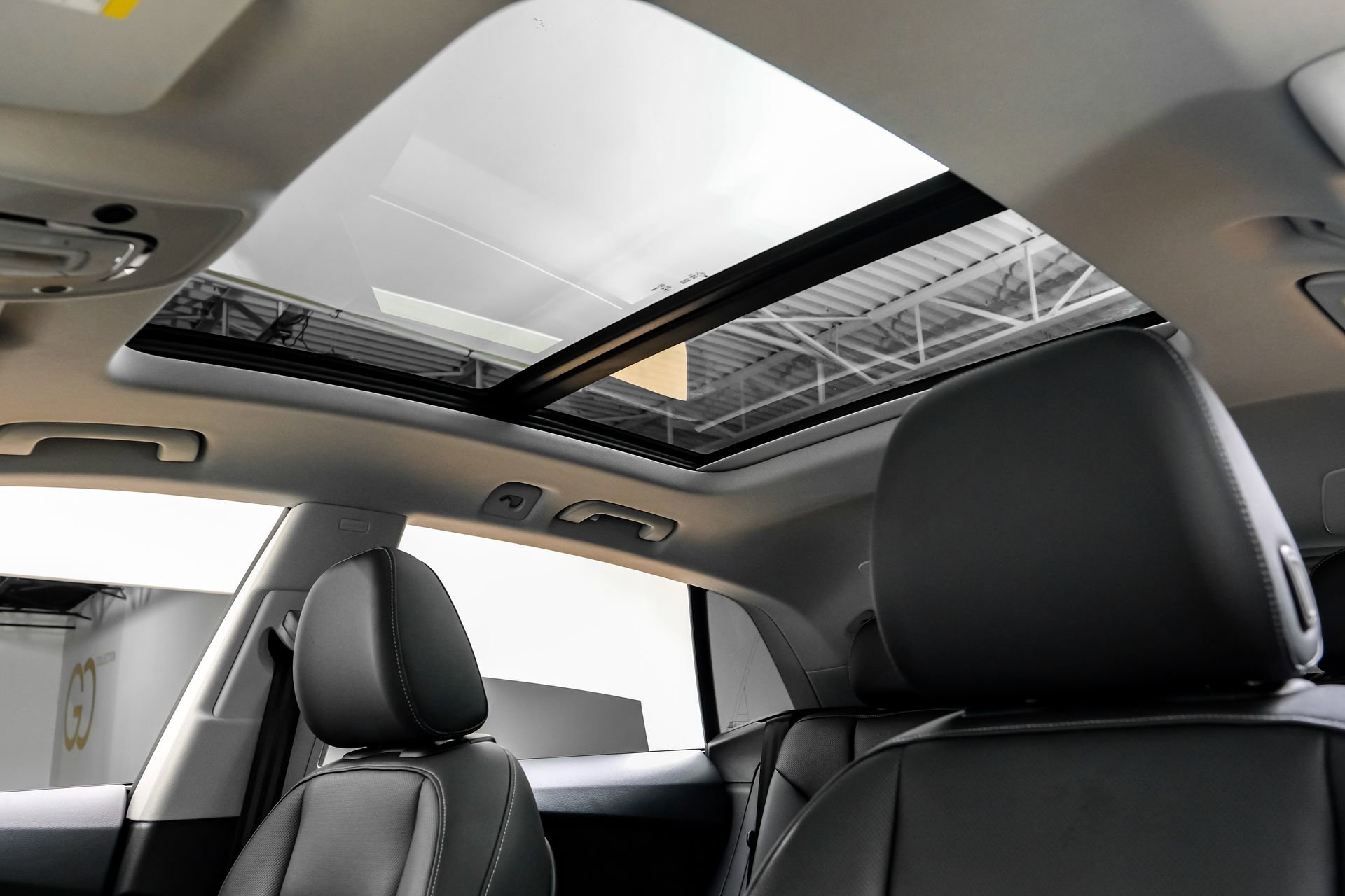 Used 2023 Audi Q8 Premium Plus w/ Premium Plus Package image 5