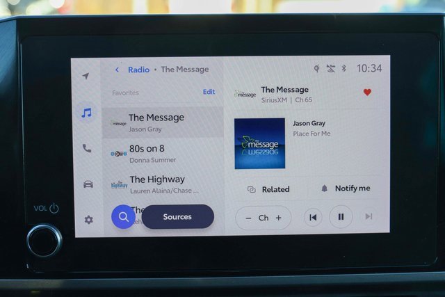 Used 2025 Toyota Camry LE image 23