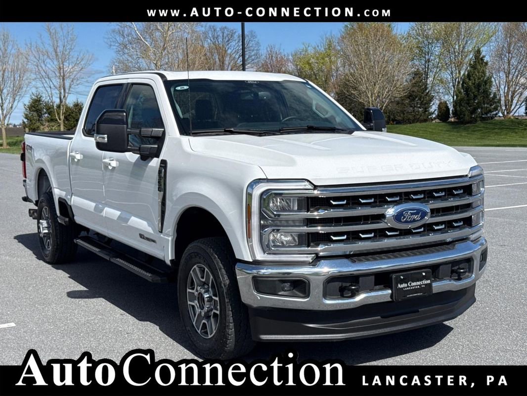 Used 2025 Ford F350 Lariat w/ Camper Package AWD/4WD image 1