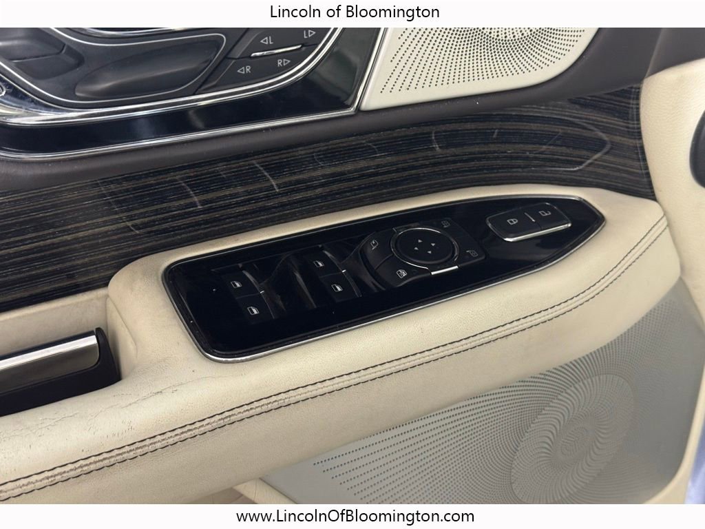 Certified 2022 Lincoln Navigator L Black Label AWD/4WD image 19