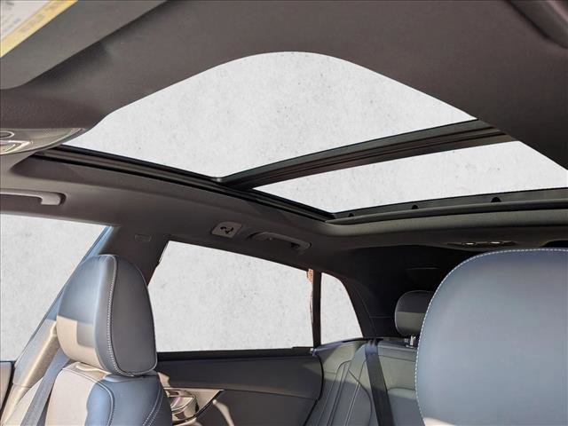 Used 2024 Audi Q8 Prestige w/ Prestige Package image 16