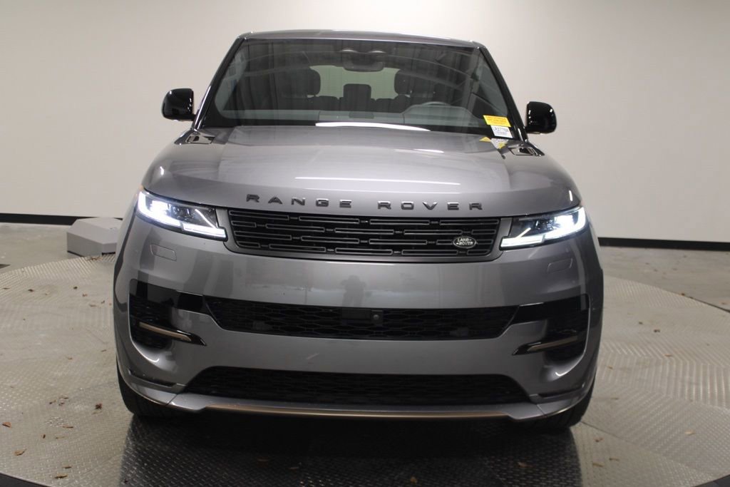 Certified 2025 Land Rover Range Rover Sport Dynamic SE AWD/4WD image 10