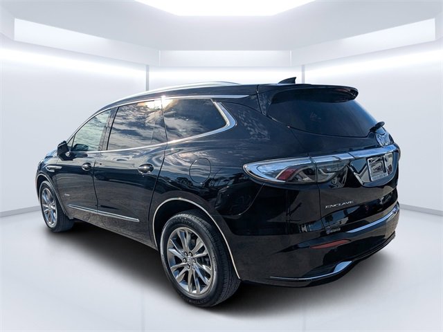 Used 2023 Buick Enclave Avenir w/ Avenir Technology Package image 5