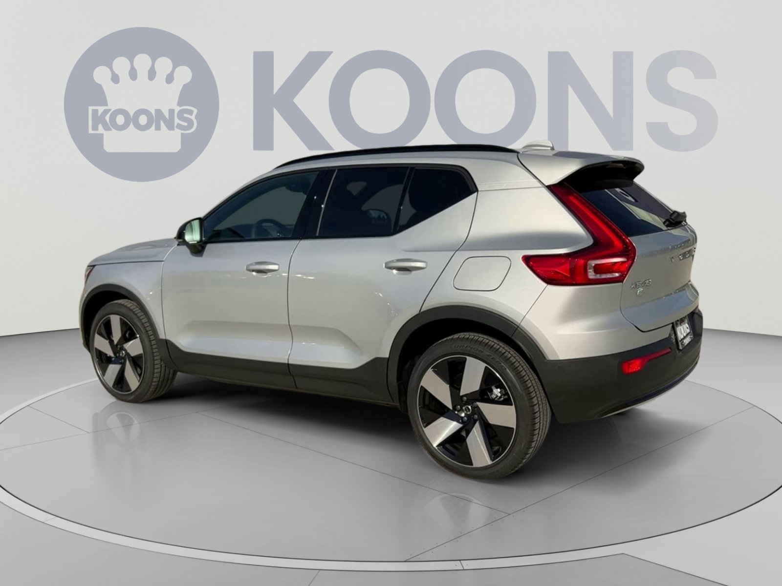 Certified 2023 Volvo XC40 Recharge Ultimate AWD/4WD image 8