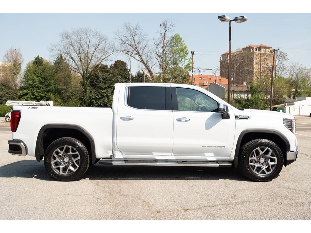 New 2026 GMC Sierra 1500 SLT w/ SLT Premium Plus Package image 9