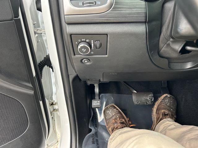 Used 2022 Jeep Grand Cherokee Laredo X image 31