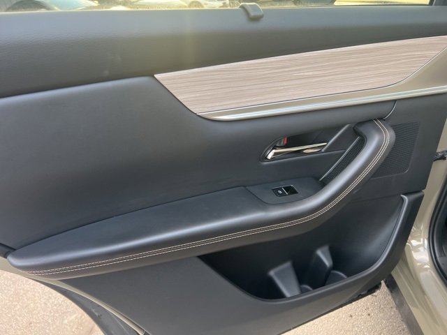 Certified 2025 MAZDA CX-70 Plug-In Hybrid w/ Premium Pkg image 32