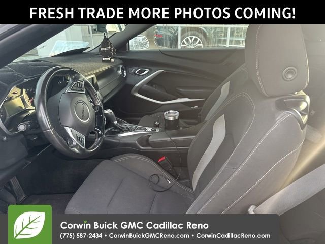 Used 2018 Chevrolet Camaro LT w/ RS Package image 9