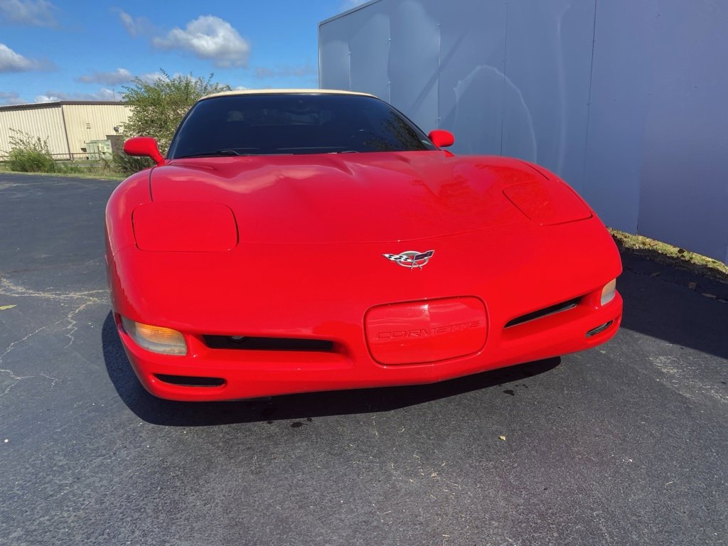 Used 2003 Chevrolet Corvette Convertible w/ Preferred Equipment Group1 image 9
