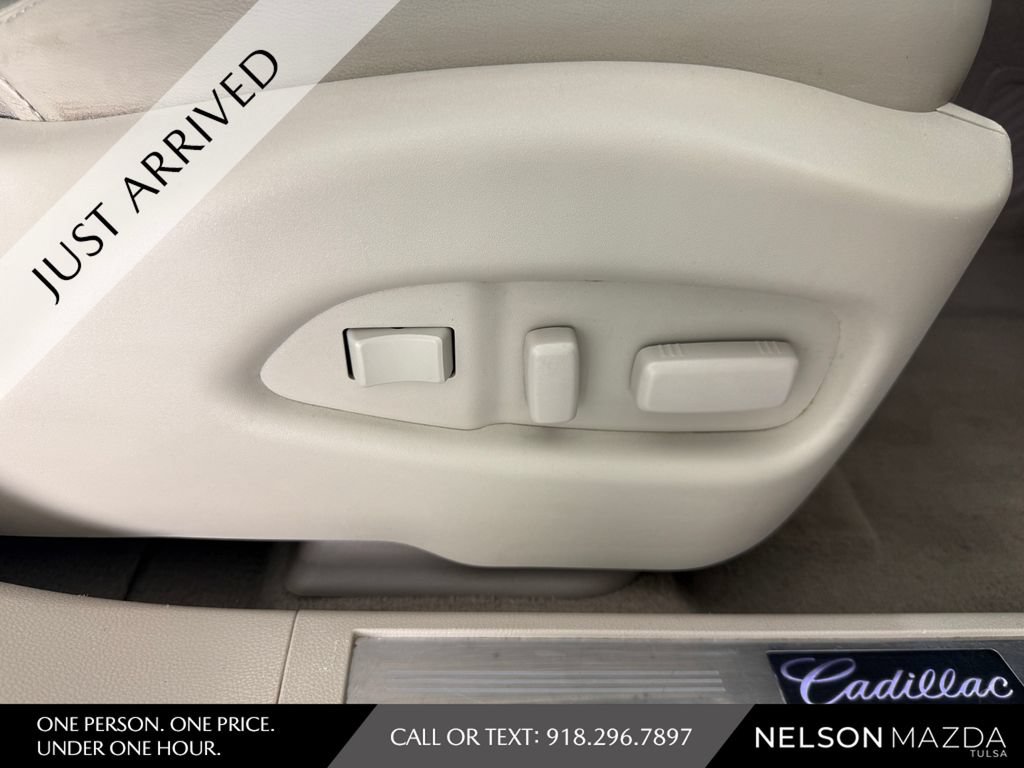 Used 2013 Cadillac SRX Premium AWD/4WD image 48