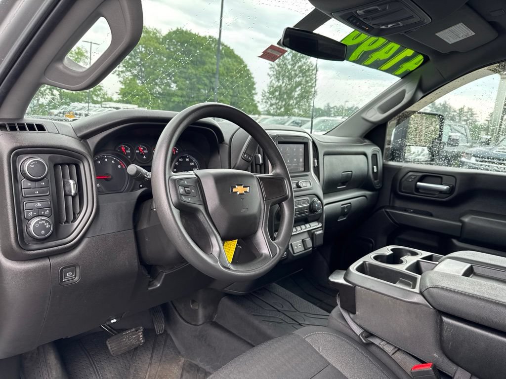 Used 2022 Chevrolet Silverado 2500 Custom w/ Custom Convenience Package AWD/4WD image 16