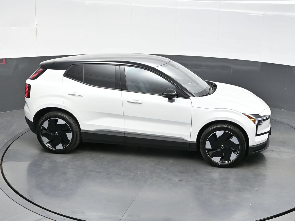 New 2026 Volvo EX30 Plus w/ Protection Package Premier AWD/4WD image 35