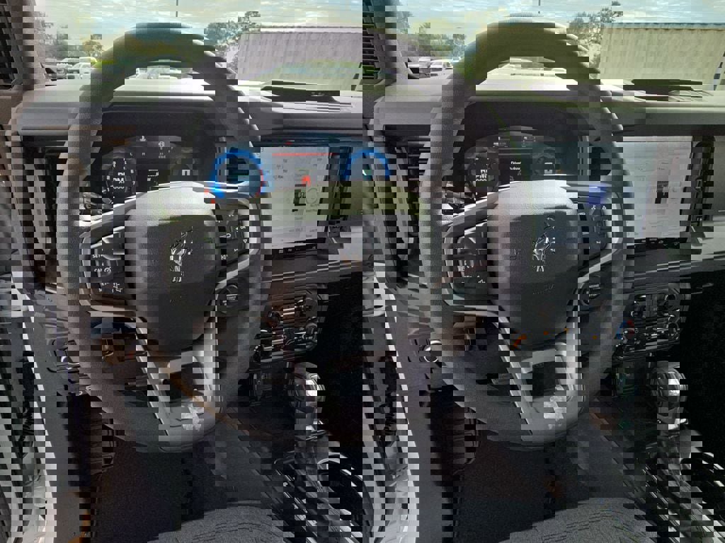 New 2025 Ford Bronco 2-Door image 21