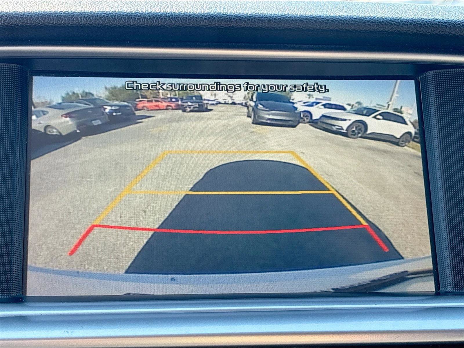 Used 2020 Kia Optima SE image 14