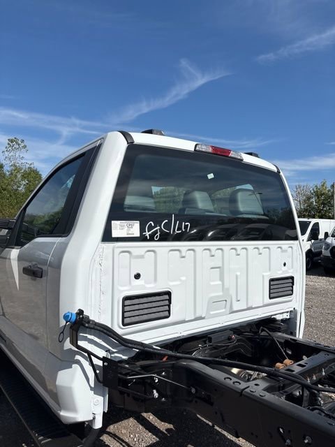 New 2026 Ford F450 XL w/ XL Chrome Package image 10