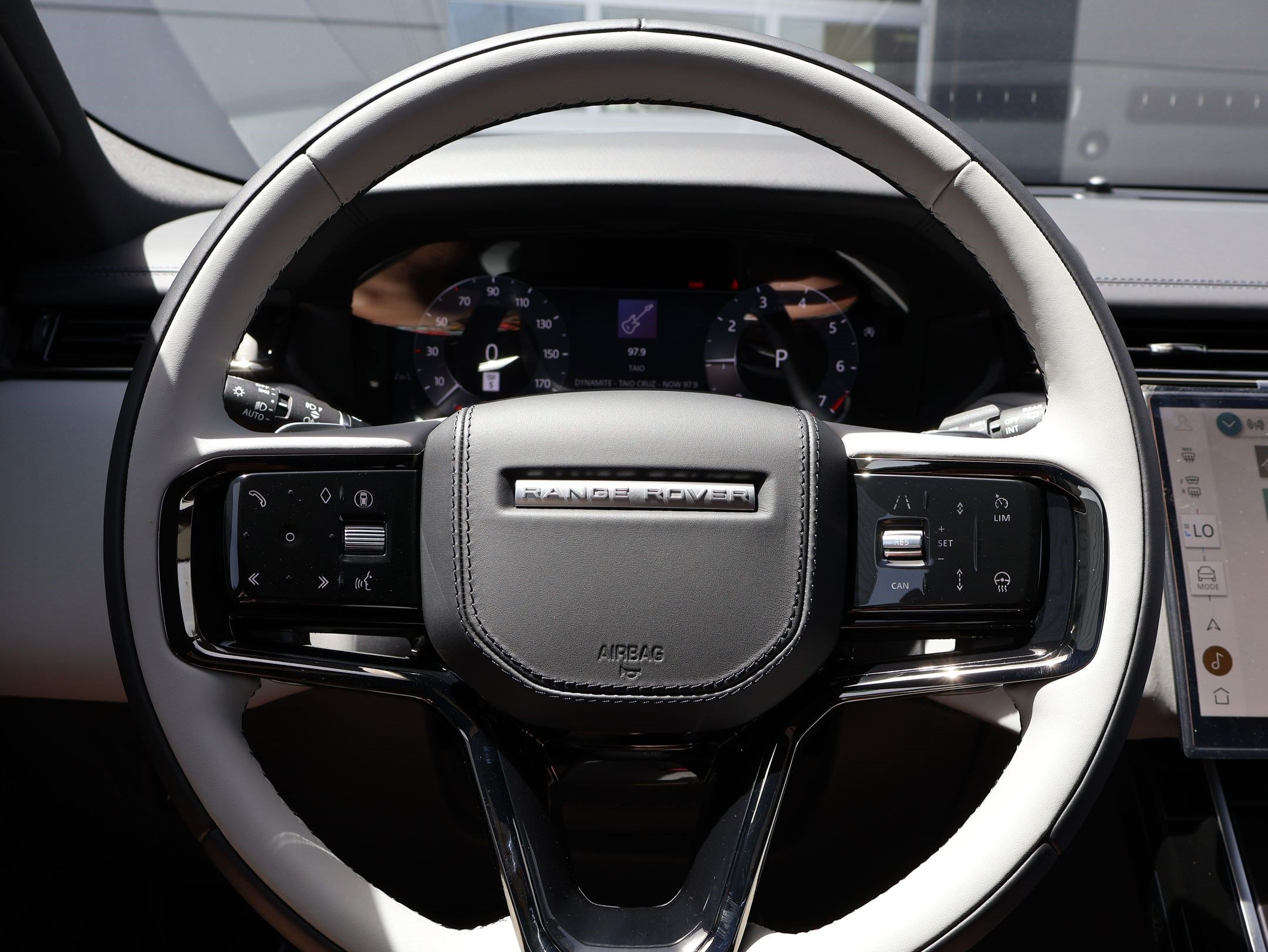 New 2026 Land Rover Range Rover Velar Belgravia AWD/4WD image 16