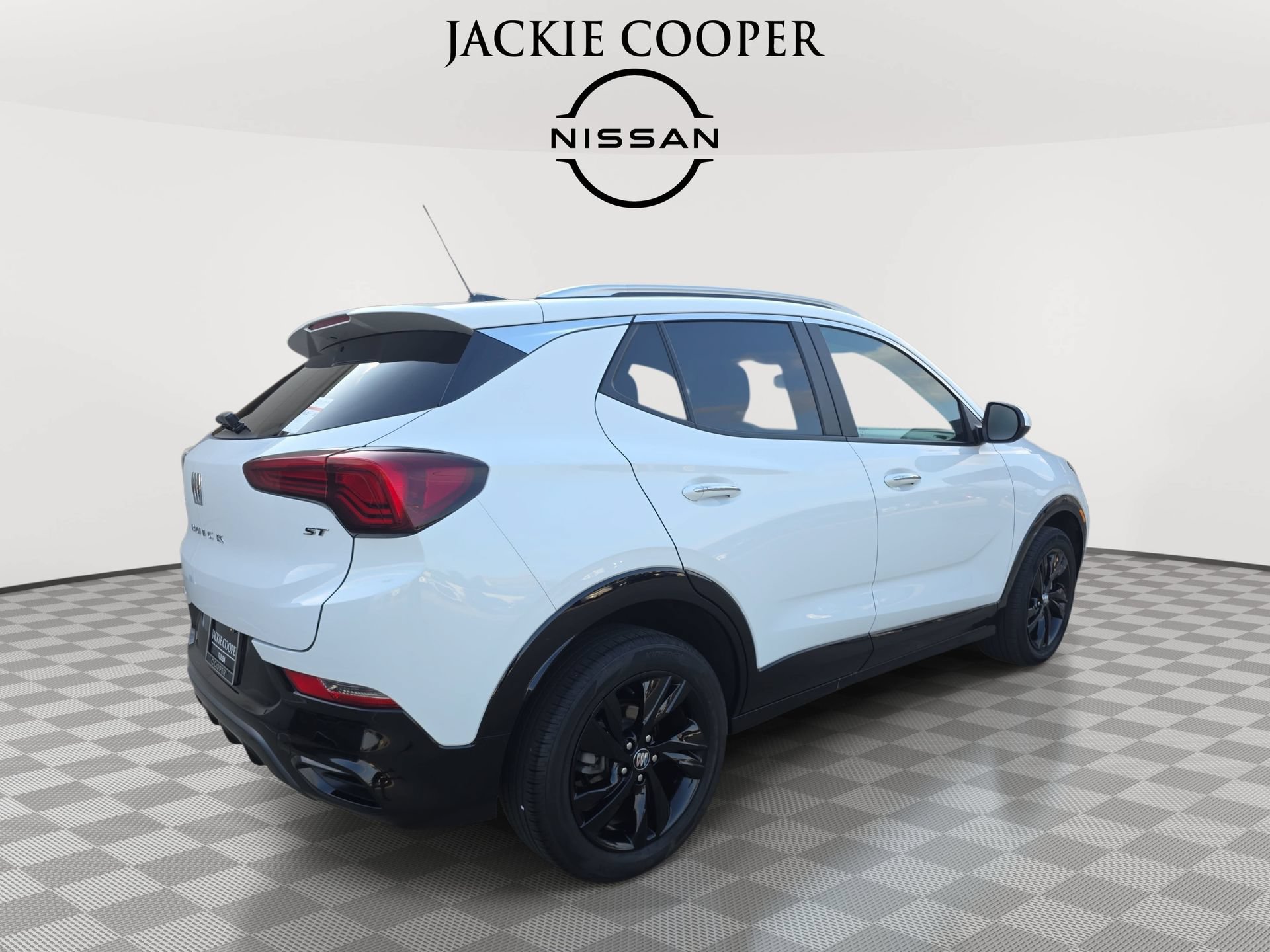 Used 2024 Buick Encore GX Sport Touring AWD/4WD image 5