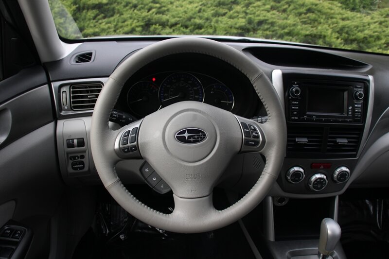 Used 2011 Subaru Forester 2.5X Limited AWD/4WD image 19