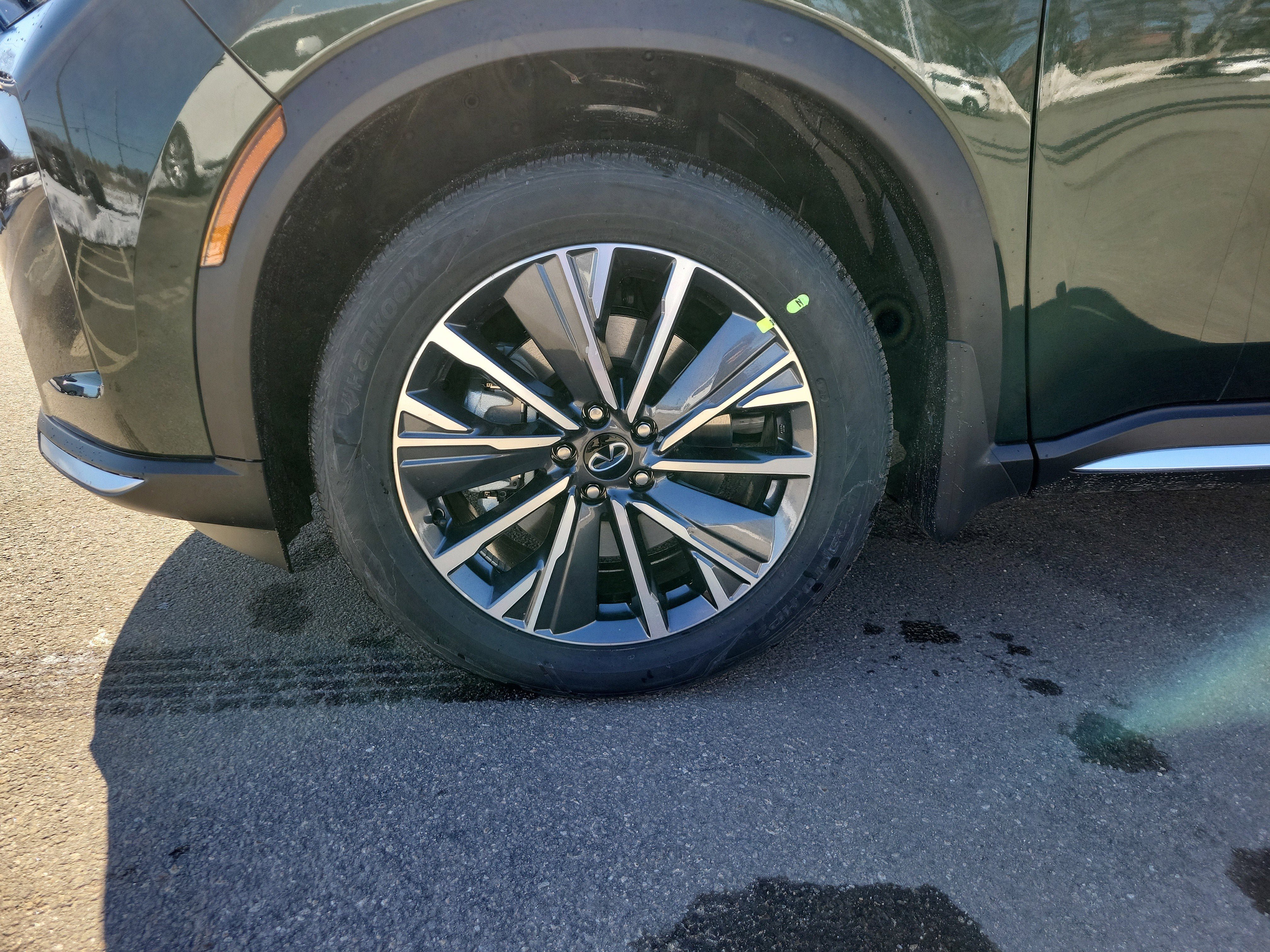 New 2026 INFINITI QX60 Luxe w/ Cargo Package image 11