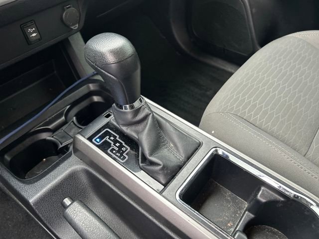 Used 2016 Toyota Tacoma SR5 image 26