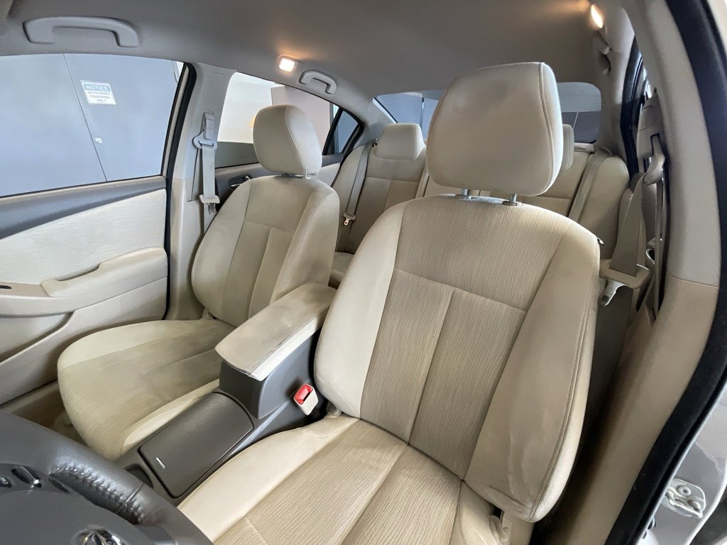 Used 2012 Nissan Altima 2.5 S w/ Special Edition Pkg image 10