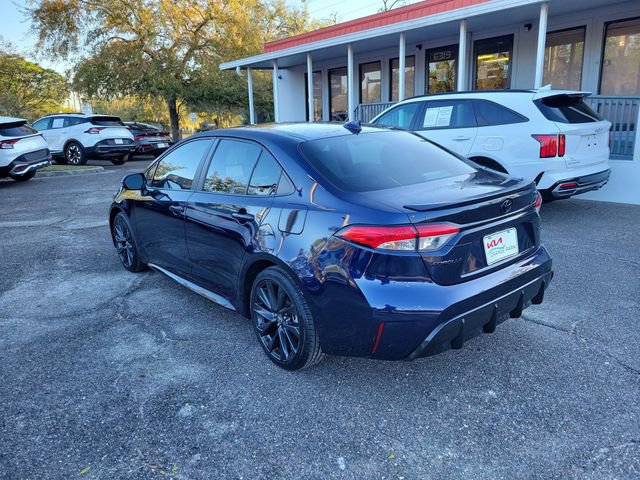 Used 2024 Toyota Corolla SE image 3