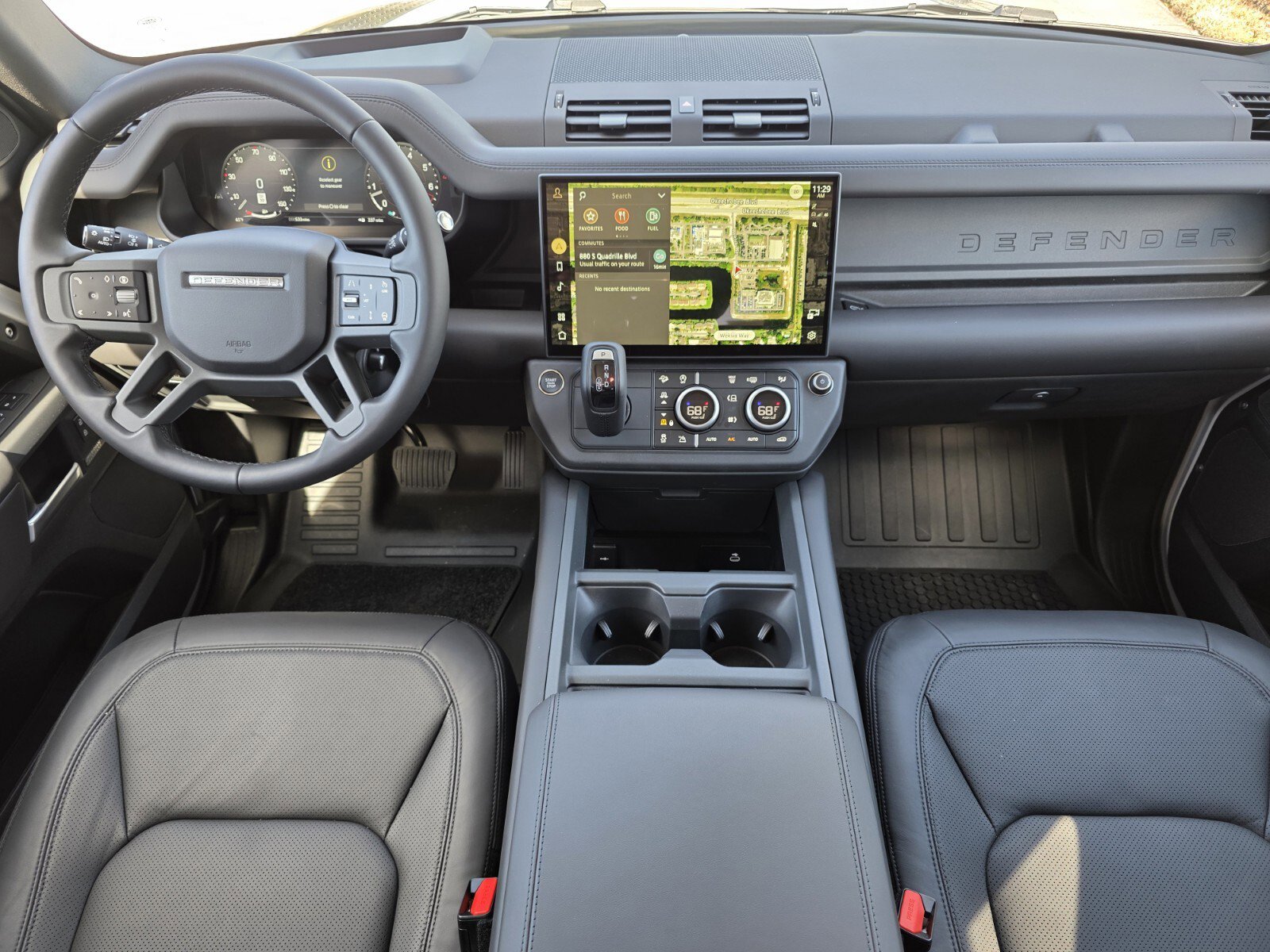 New 2026 Land Rover Defender 110 X-Dynamic SE image 4