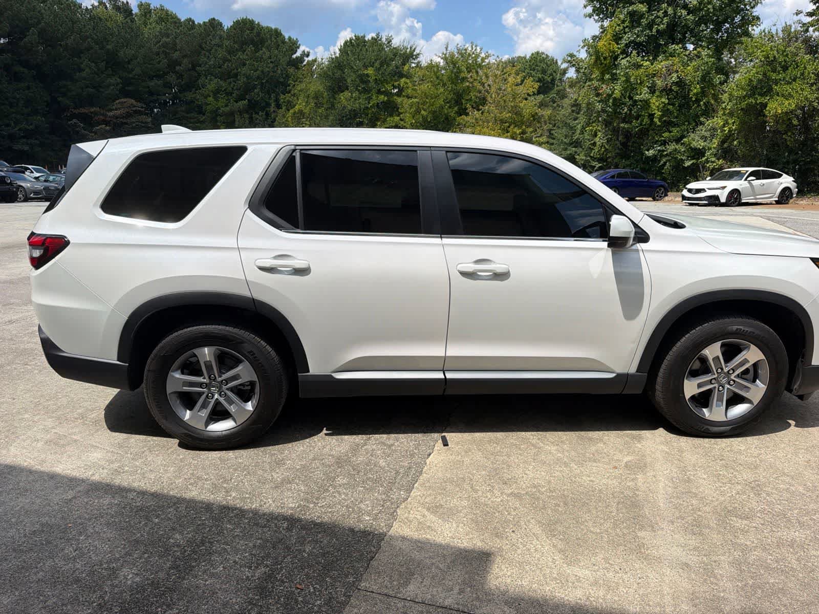 Certified 2025 Honda Pilot EX-L image 14