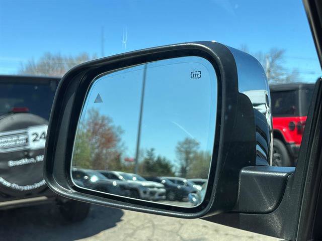 Used 2018 Jeep Grand Cherokee Limited image 30