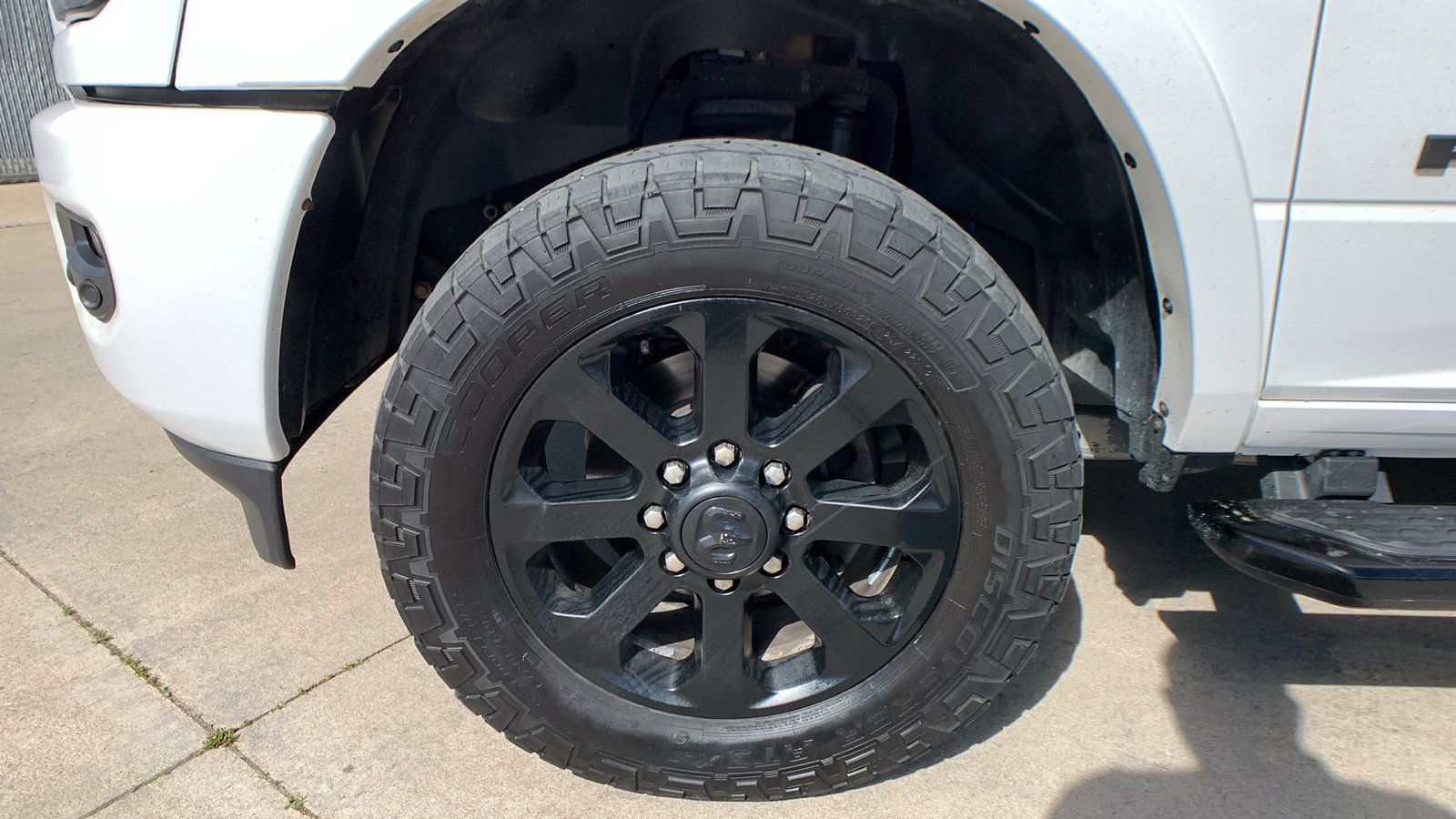 Used 2020 RAM 2500 Laramie AWD/4WD image 9