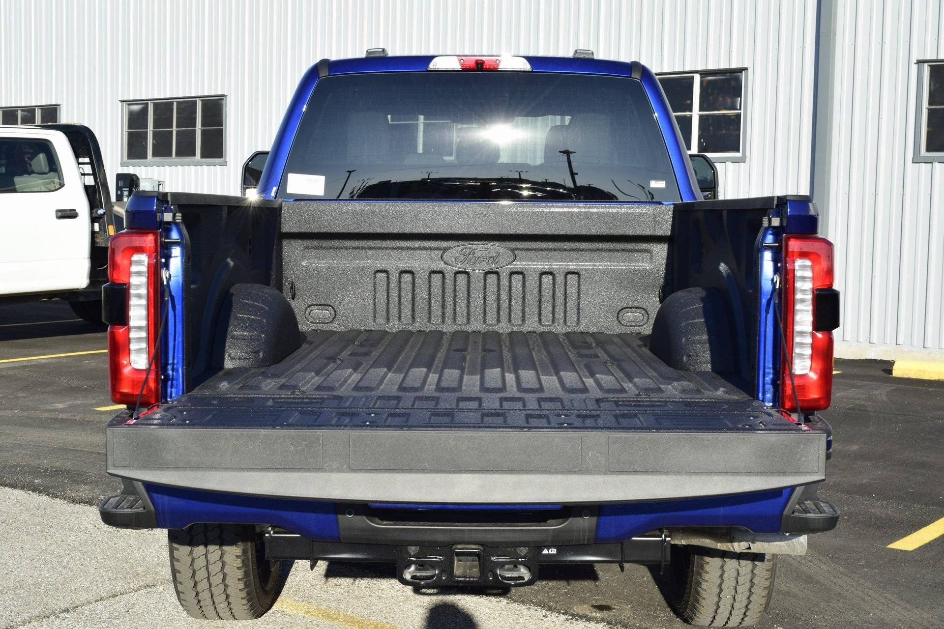 New 2026 Ford F250 XLT w/ XLT Premium Package AWD/4WD image 21