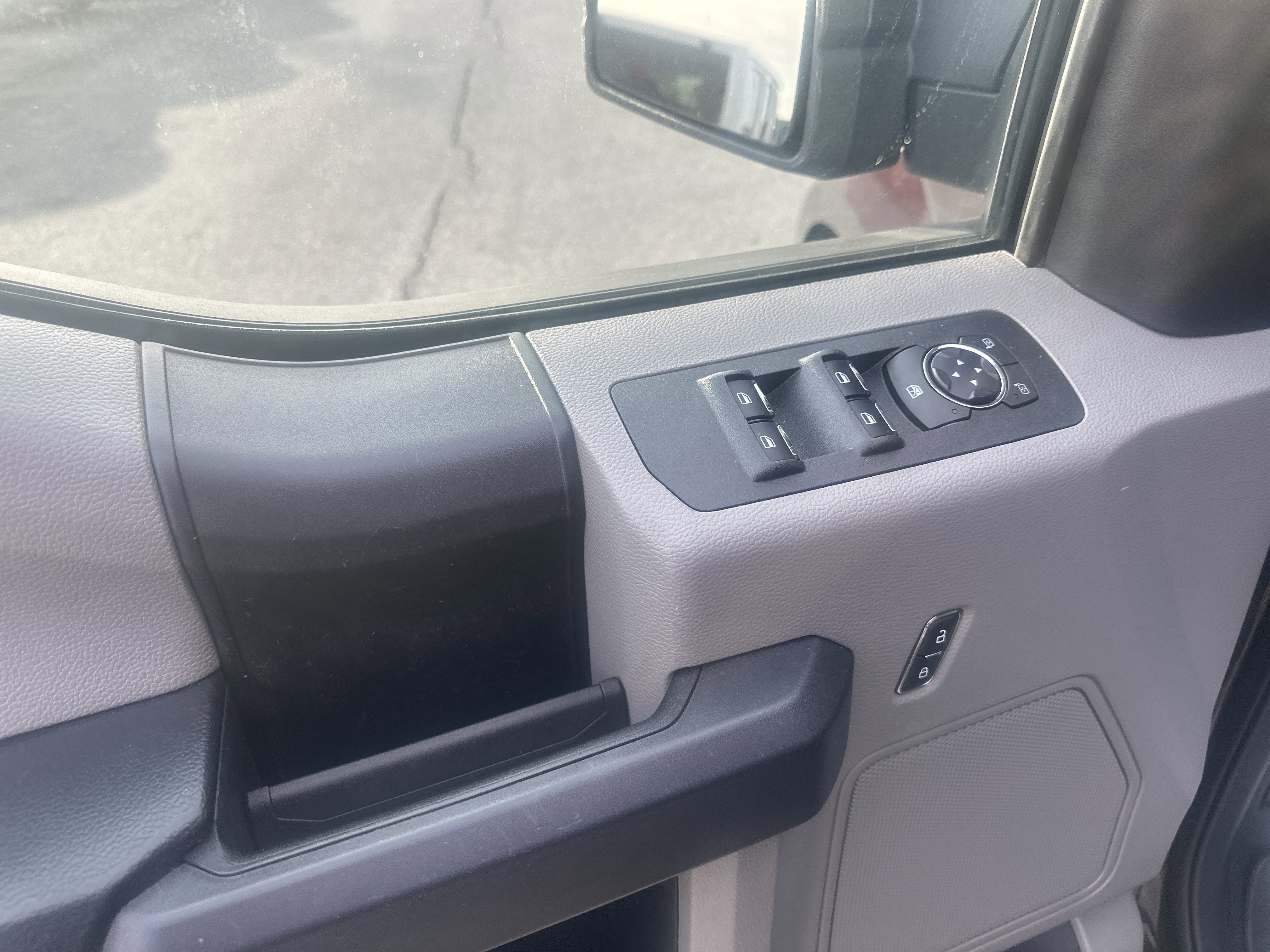Used 2020 Ford F150 XL w/ Equipment Group 101A Mid image 15
