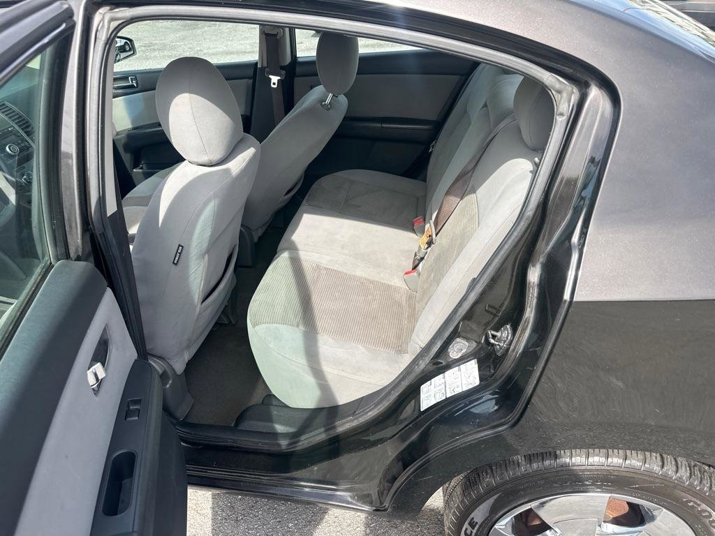 Used 2010 Nissan Sentra 2.0 S FWD image 29