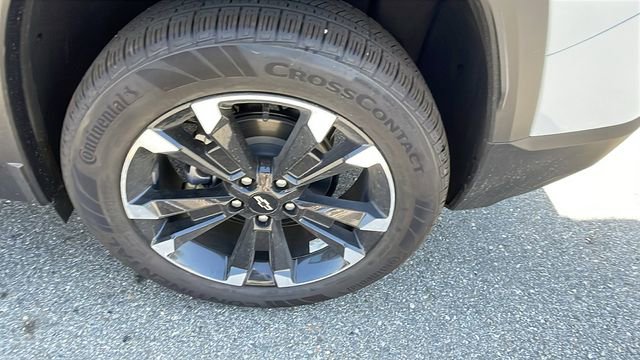 New 2026 Chevrolet Equinox RS w/ LPO, Floor Liner Package FWD image 31