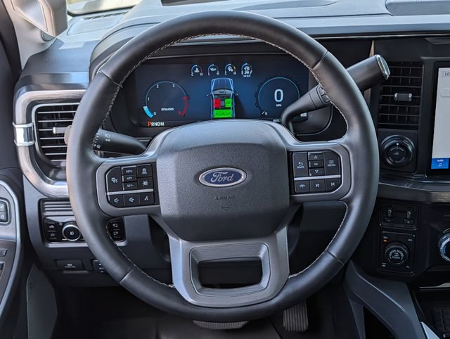 Used 2025 Ford F250 Lariat w/ Lariat Ultimate Package AWD/4WD image 13