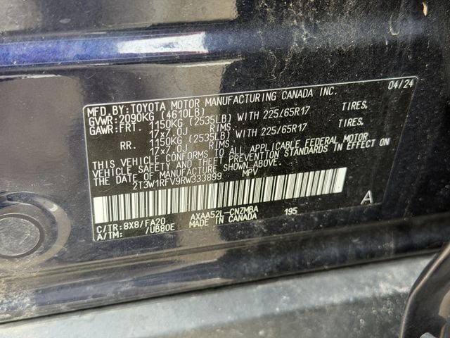 Used 2024 Toyota RAV4 XLE FWD image 27